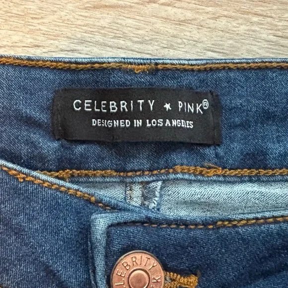 Celebrity pink jean skirt - Picture 2 of 4